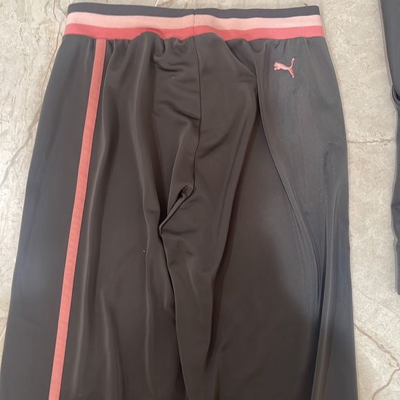 Puma joggers sweat pants jacket tops Set size Small gray pink very classy Rare - Picture 7 of 10